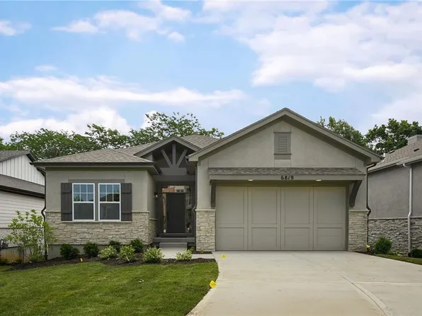 6819 W 162nd Ter, Overland Park, KS 66085