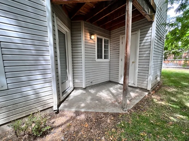 Stephen - 2238 — Photo 15