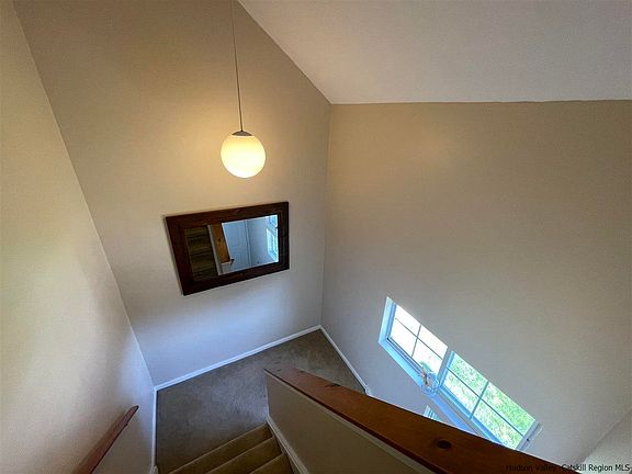 5th image of 204 Sheffield Ct #204