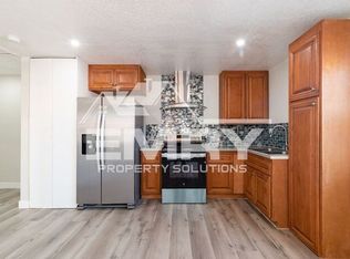 3652 Platt Ave #B, Lynwood, CA 90262