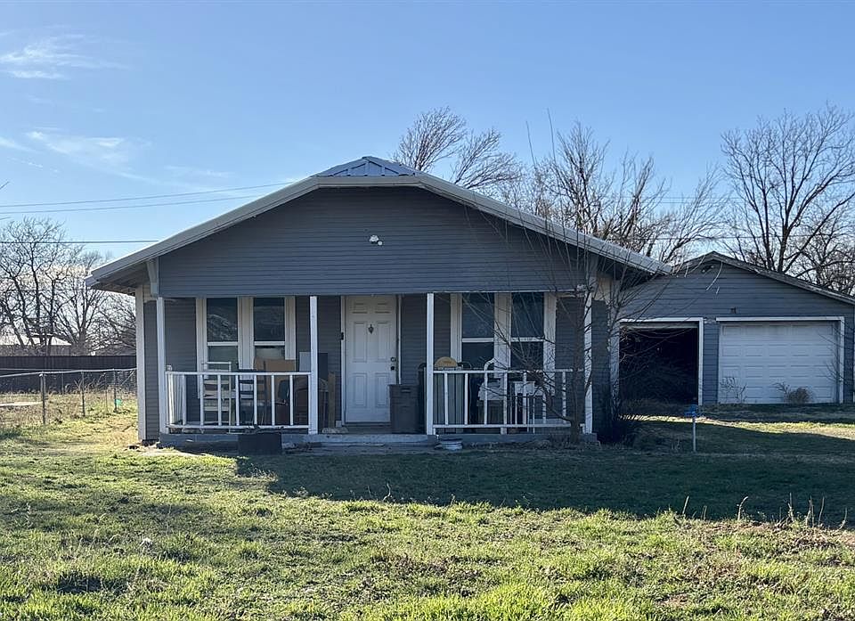 1st image of 309 S Birch Ave