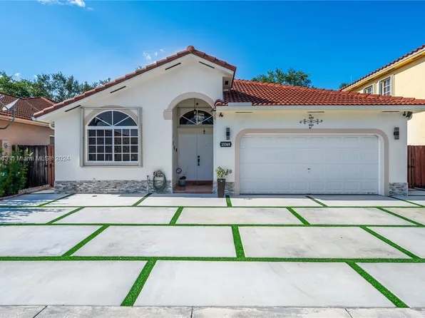 15369 SW 32nd Ter, Miami, FL 33185