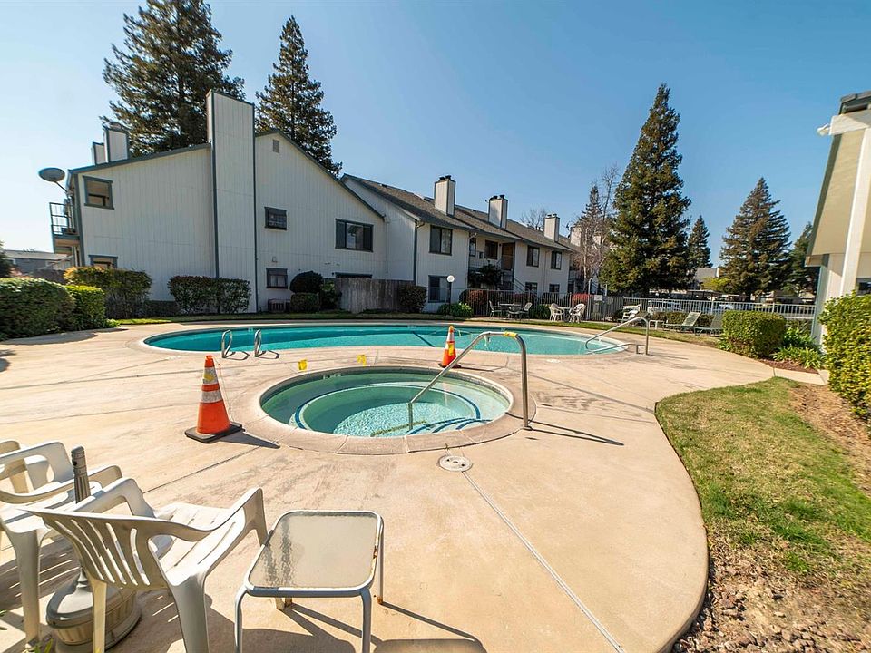 2nd image of 2393 Alta Garden Ln #52