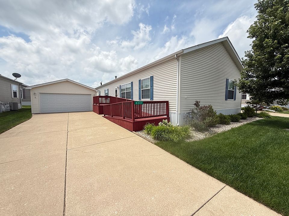 1st image of 662 Alder