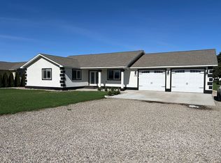 1108 2nd Ave, Granger, WA 98932