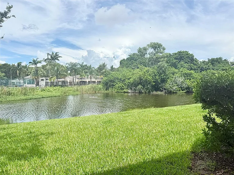 4171 San Marino Blvd #102 — Photo 3