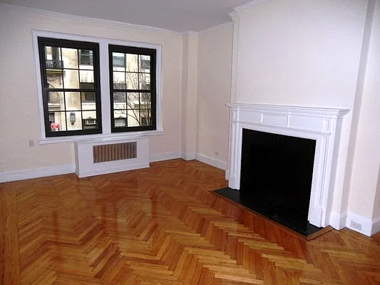 Rented by Goldfarb Properties | media 9