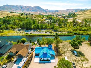 115 Payette River Rd, Horseshoe Bend, ID 83629