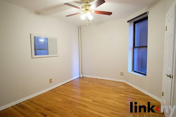 Rented by Link NY Realty | media 24