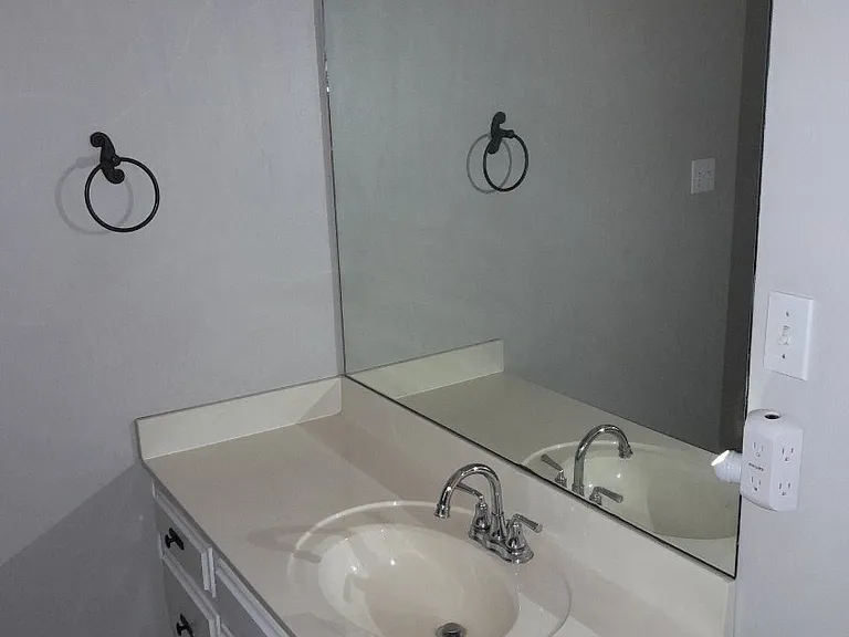 Hunters Trce W — Photo 7