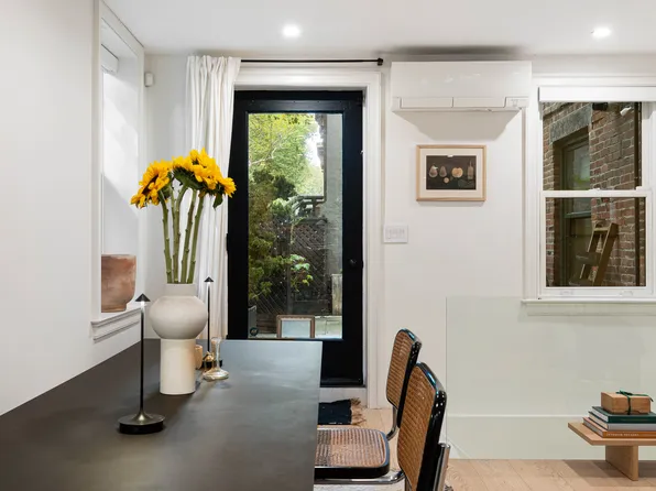 151 Lafayette Avenue image 9 of 24