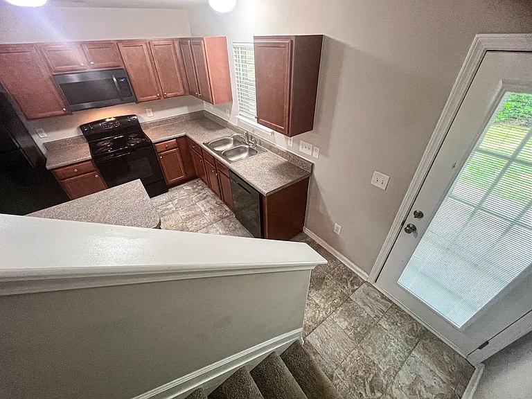 125 Swan Haven Ln — Photo 14