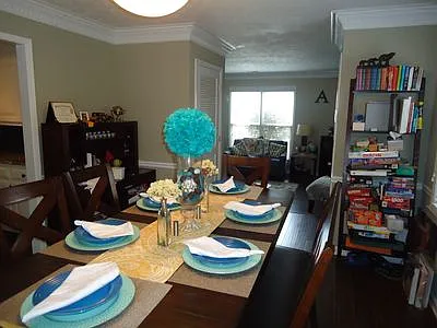 9158 Carroll Manor Dr — Photo 8