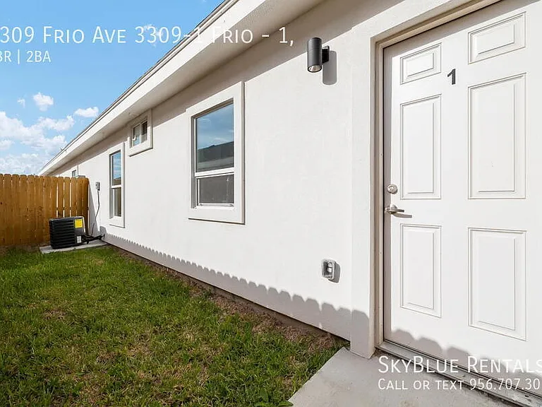 3309 Frio Ave #1 — Photo 2