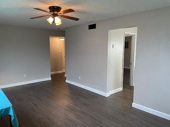 3rd image of 3904 Fulton Ave