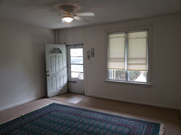 Entrance & Living Room