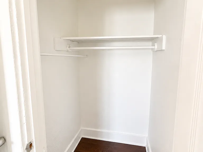 Right Walk-in Closet (Living Room)
