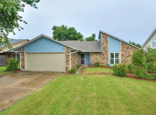732 Westglen Dr, Yukon, OK 73099