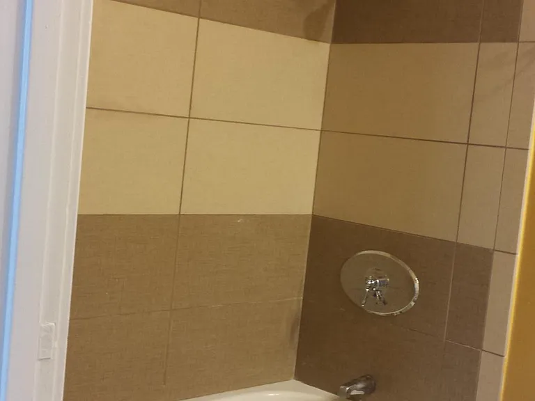 1544 S Van Ness Ave — Photo 21