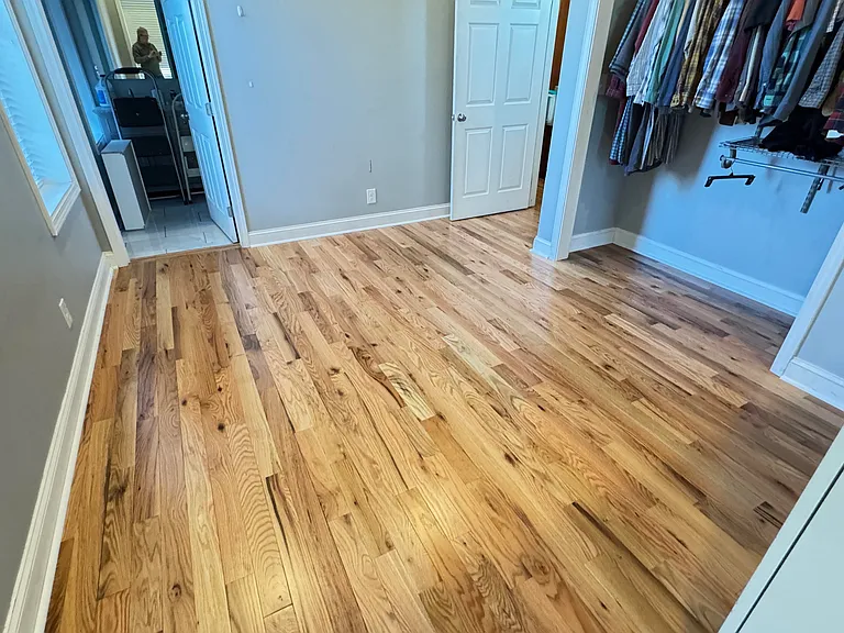 956 S Shelby St — Photo 3