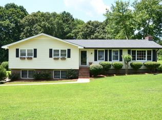 923 Owens Rd, Canton, GA 30115