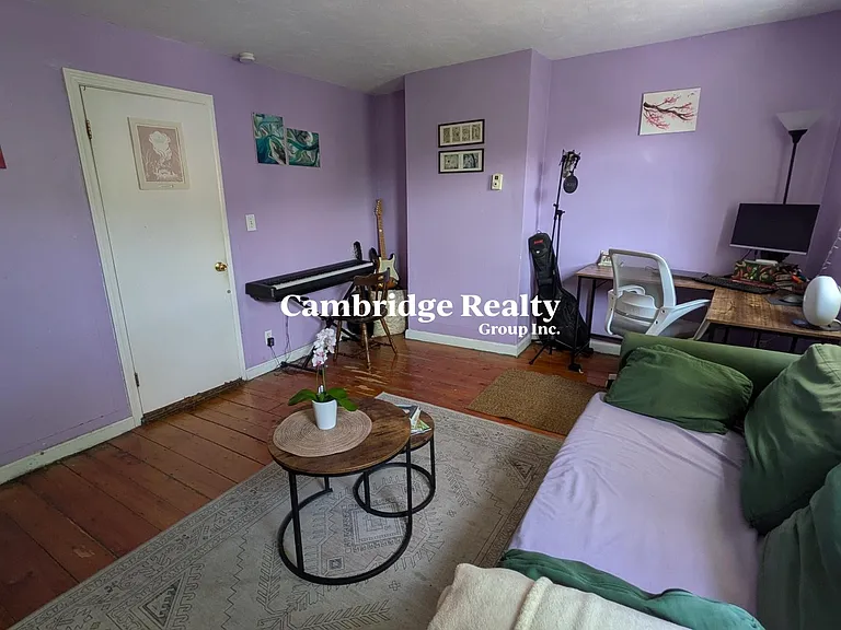 40 Bristol St #2T — Photo 4