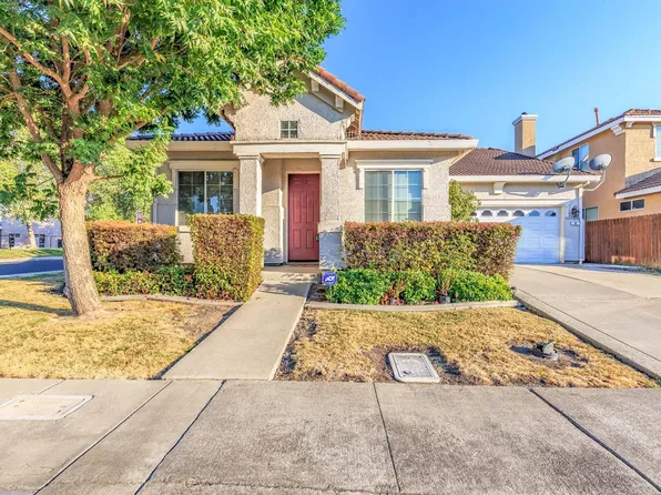 9 Cakebread Cir, Sacramento, CA 95834