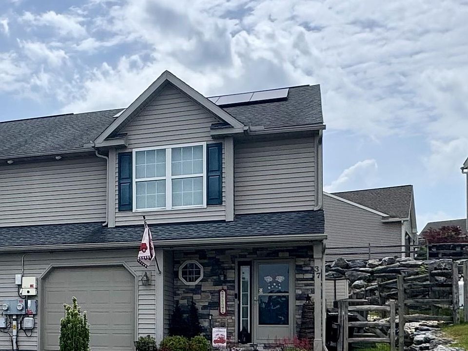 1st image of 37 Marsha Dr