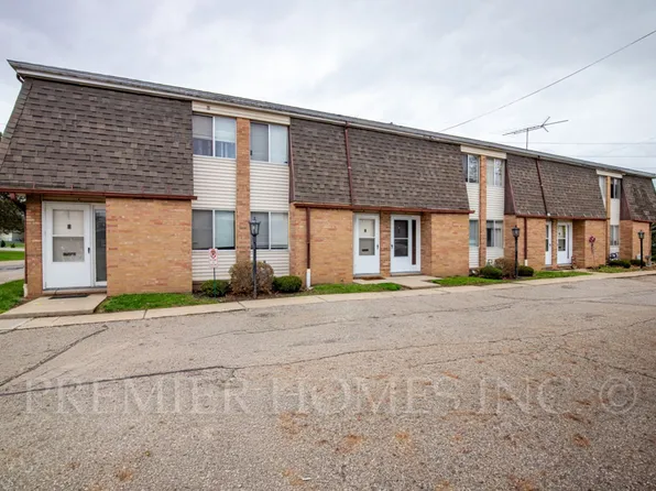 3702 Martindale Rd NE, 3702 Martindale Rd NE #C, Canton, OH 44714