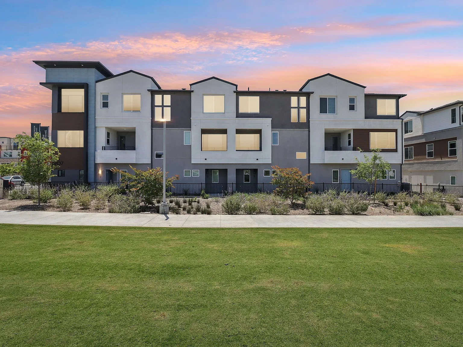Axis at Millenia Townhomes — Photo 2