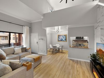 3500 N HAYDEN Road #912, Scottsdale, AZ, 85251