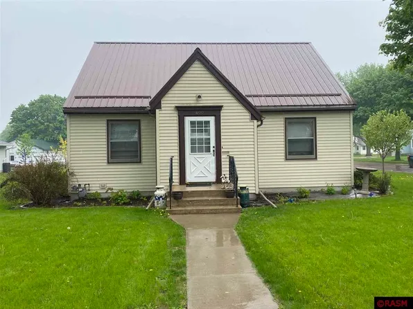 400 8th Ave N, Saint James, MN 56081