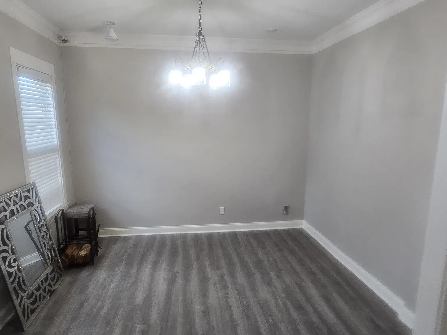 5 bed, 4.0 bath, 3335 sqft, $3,050 — Photo 3
