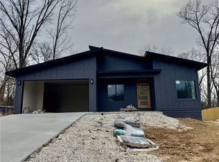 5 Chudleigh Ln, Bella Vista, AR 72714