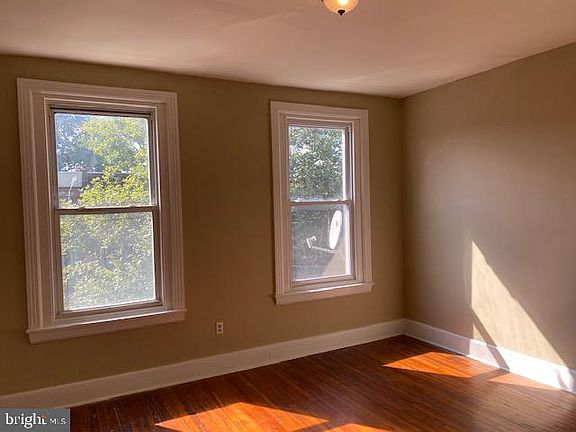 2nd image of 3651 N 21st St