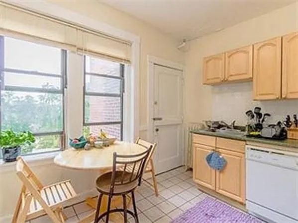 52 Cummings Rd #5 — Photo 10