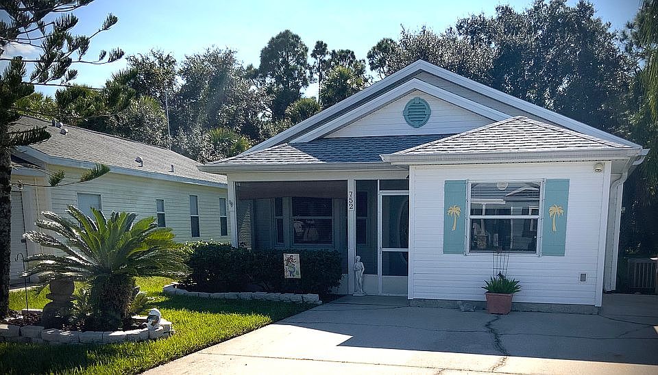 1st image of 752 Plantation Dr