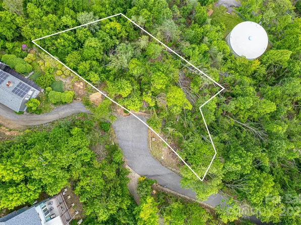 99999 Black Oak Dr #13, Asheville, NC 28804