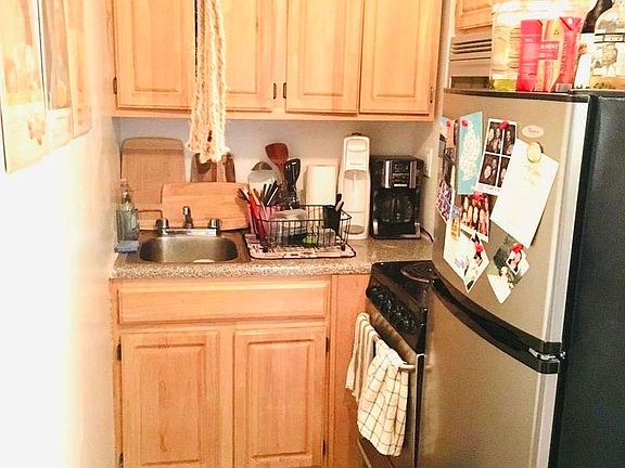 3rd image of 171 W 83rd St APT 4A