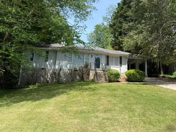 6278 Ferry Dr, Atlanta, GA 30328