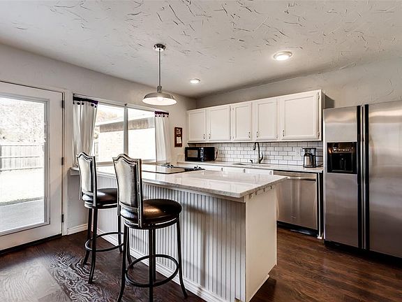 5th image of 5713 Westfield Dr