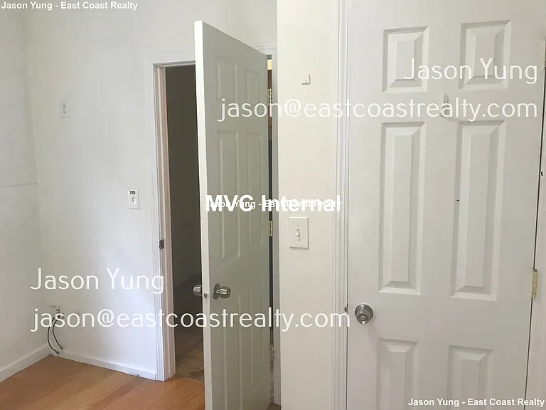 1322 Commonwealth Ave #8 — Photo 22