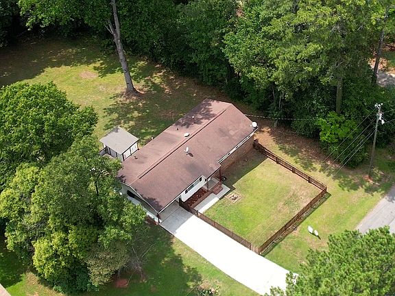 4th image of 3075 Sunset Rd SE