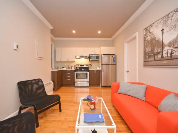 393 Nelson St, Ottawa, ON