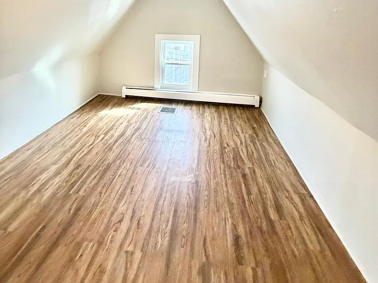 24 Shelter St #2 — Photo 6