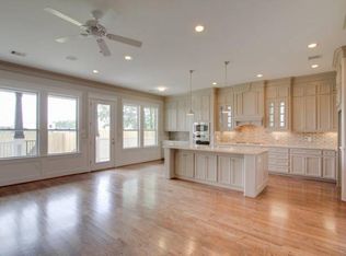 641 Rutland St, Houston, TX 77007