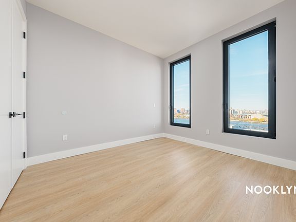 4th image of 26-25 4th St #1532