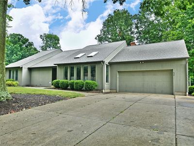 404 Cherry Hill Ln, Cortland, OH, 44410