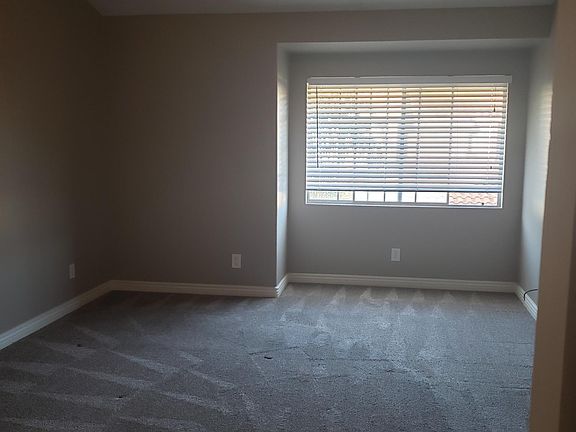 3rd image of 10964 Creekbridge Pl
