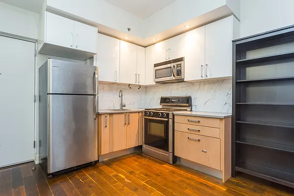 Rented by MNS | media 48